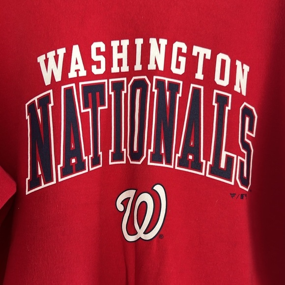 Fanatics XL Washington Nationals Red Crew Neck - Picture 2 of 5